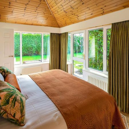 Brook Lodge Boutique Hotel Килларни Экстерьер фото